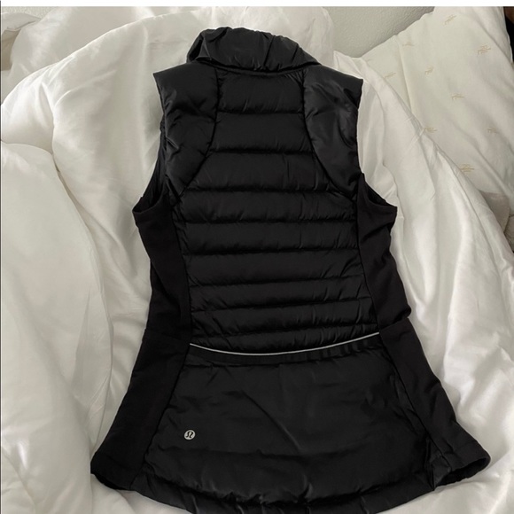 Lululemon down for it all 4 - Picture 2 of 2